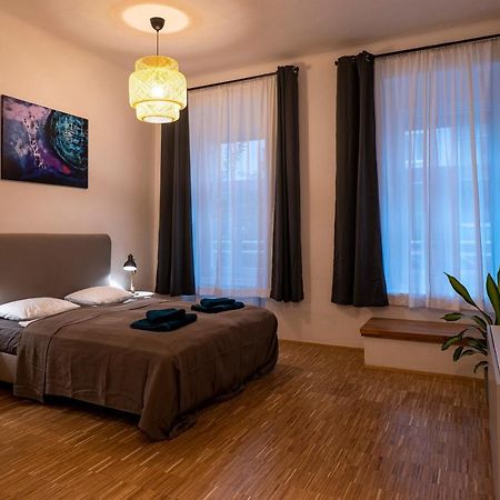 Flataid Apartment Jakob-Redtenbacher-Gasse I グラーツ エクステリア 写真