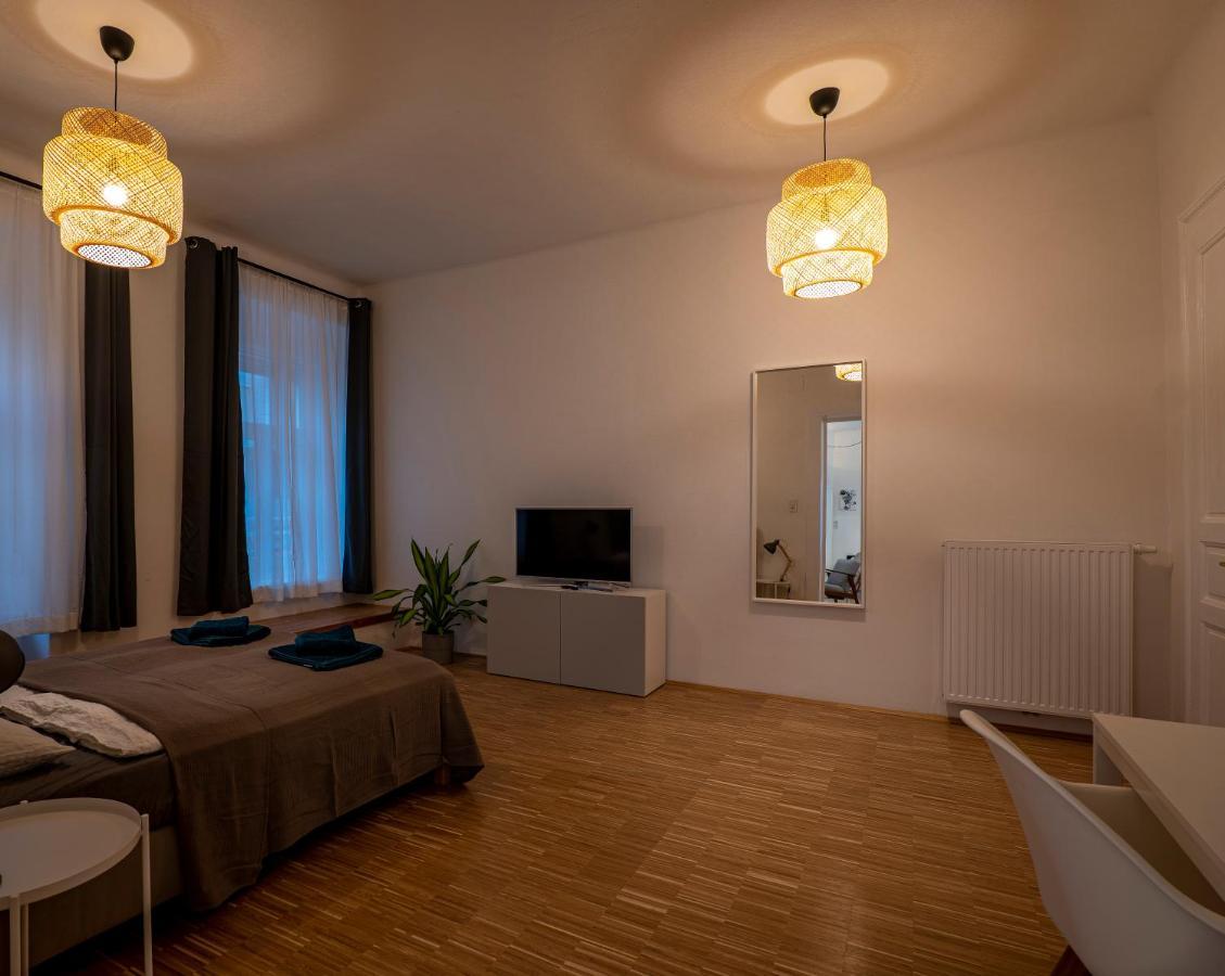 Flataid Apartment Jakob-Redtenbacher-Gasse I グラーツ エクステリア 写真